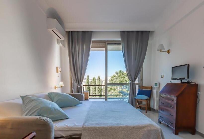 اتاق استاندارد, Laura S Rooms