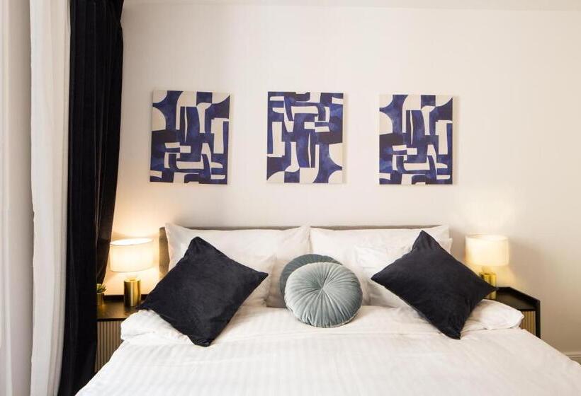 Люкс, Marché 28 Guesthouse