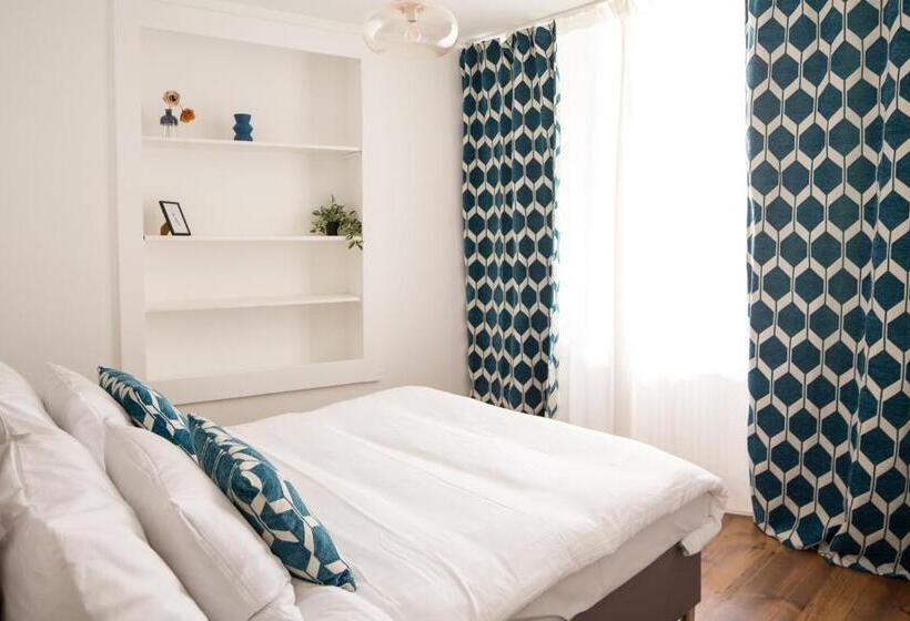 Люкс 2 Спальни, Marché 28 Guesthouse