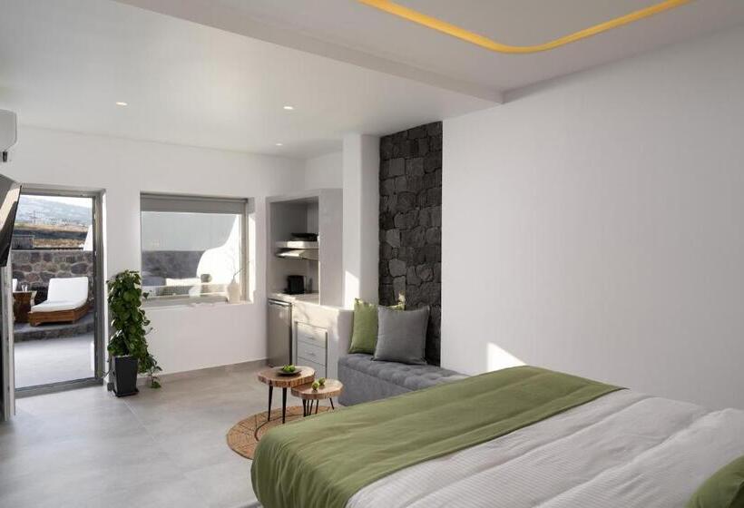سوئیت با وان آب گرم, Santa Mar Eco Suites