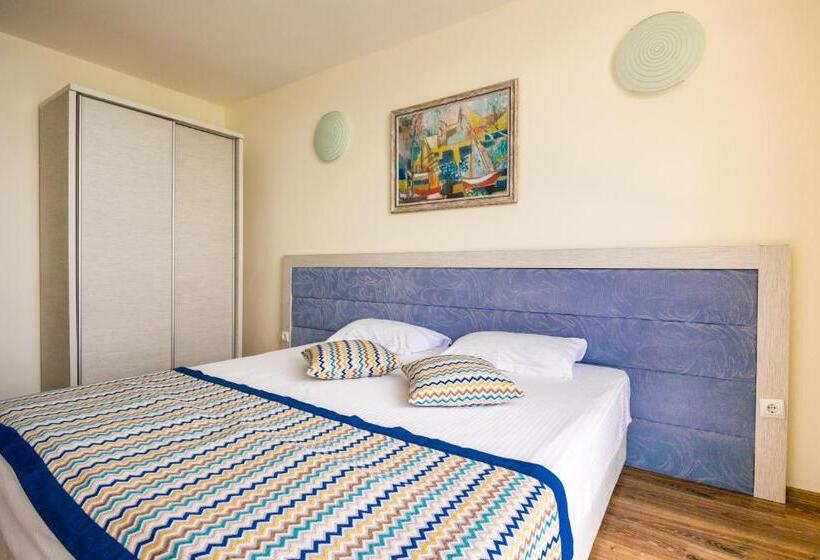 آپارتمان 1 خوابه با بالکن و چشم‌انداز دریا, Royal Bay Resort   All Inclusive And Free Beach Accsess