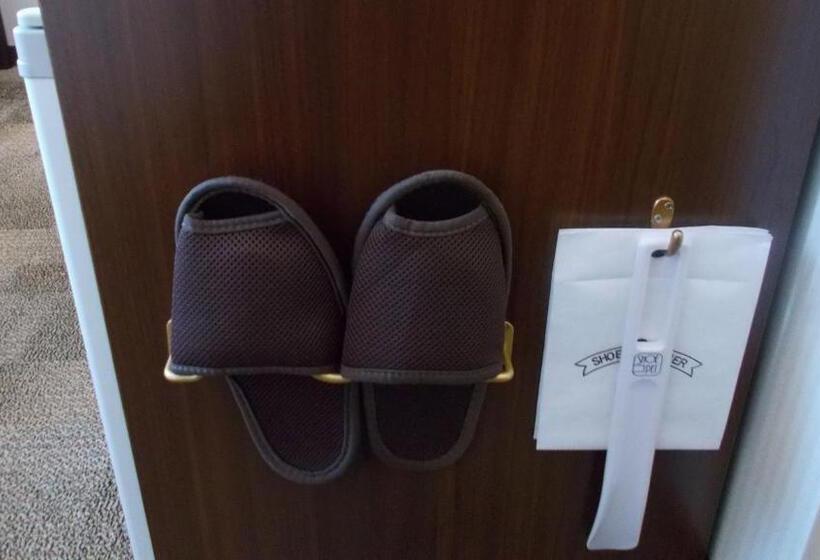 اتاق استاندارد با تخت بزرگ, Toyoko Inn Tokyo Tachikawa-eki Kita-guchi