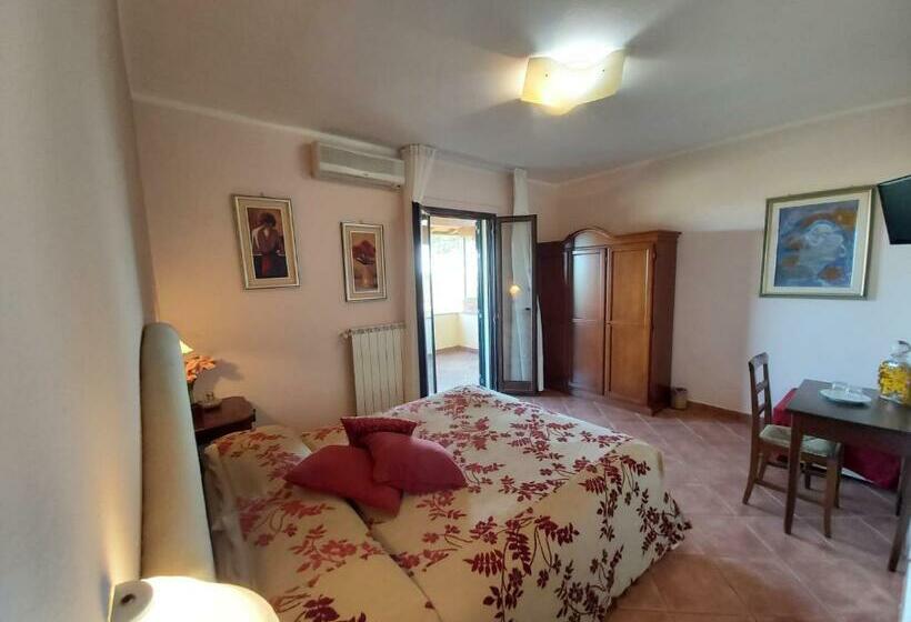 اتاق لوکس با بالکن, Agriturismo   B&b L Acquacotta
