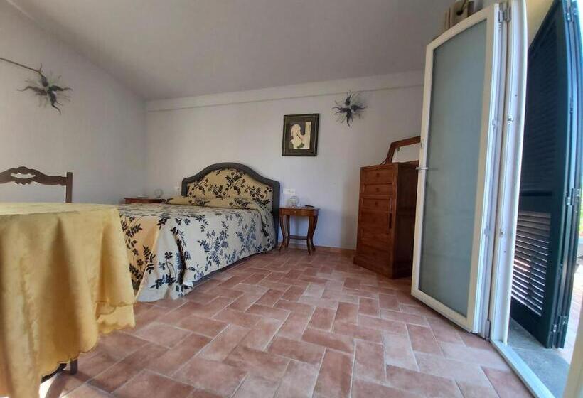 اتاق استاندارد اینتریور, Agriturismo   B&b L Acquacotta