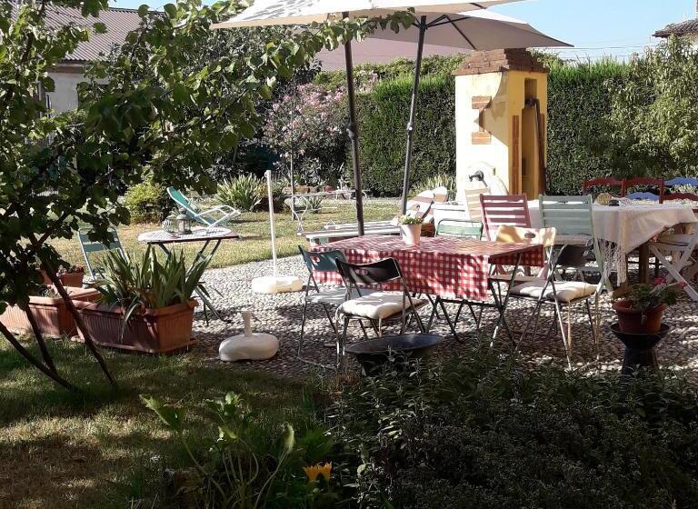 اتاق استاندارد, B&b Il Pioppo E La Fonte