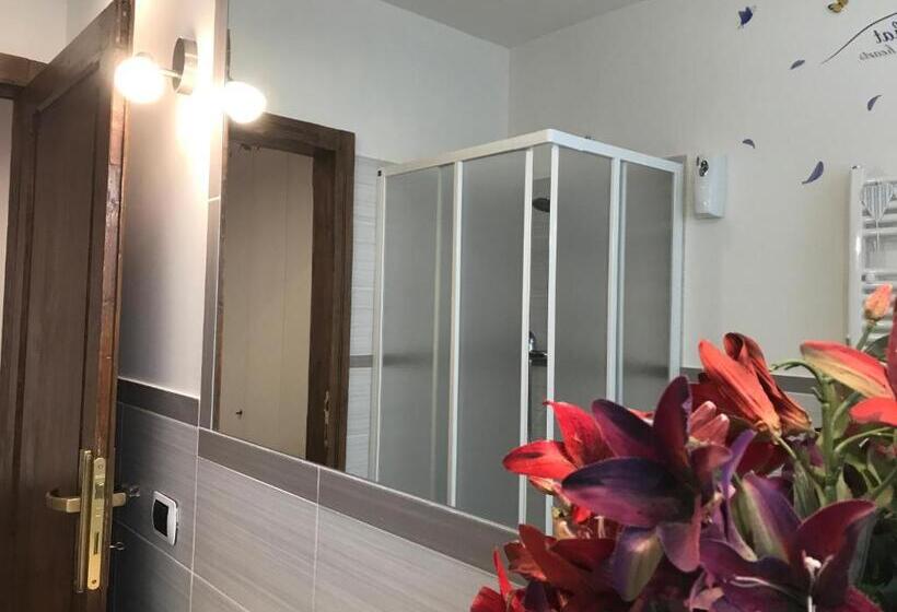 اتاق لوکس چهار تخته, B&b Patrizio