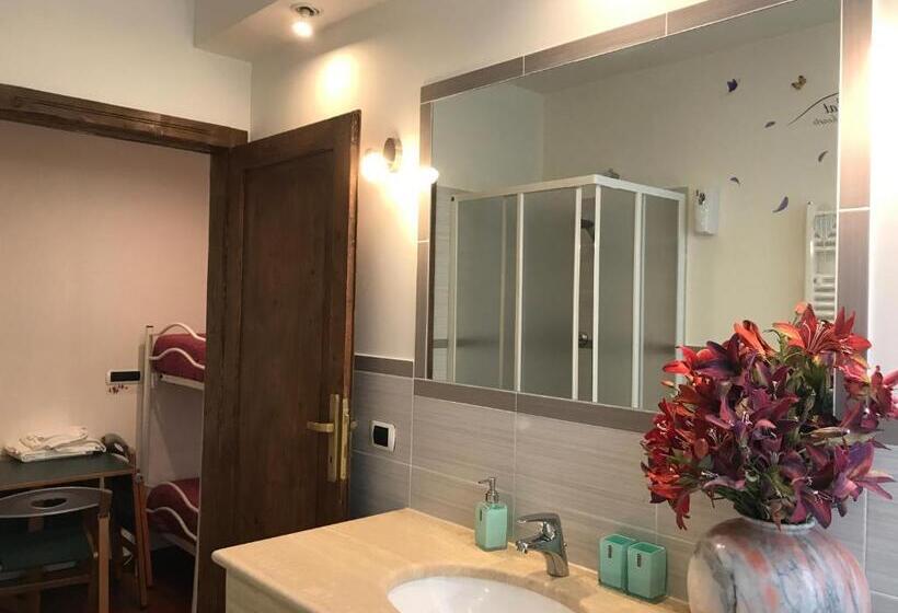 اتاق لوکس چهار تخته, B&b Patrizio