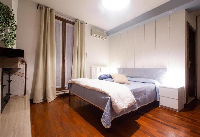 اتاق لوکس چهار تخته, B&b Patrizio