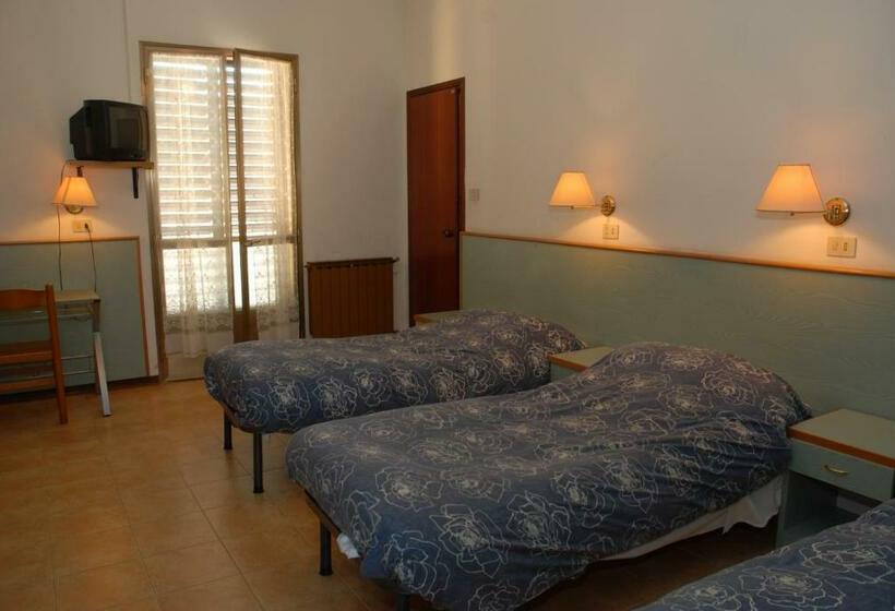 اتاق استاندارد سه نفره, Locanda Gaia