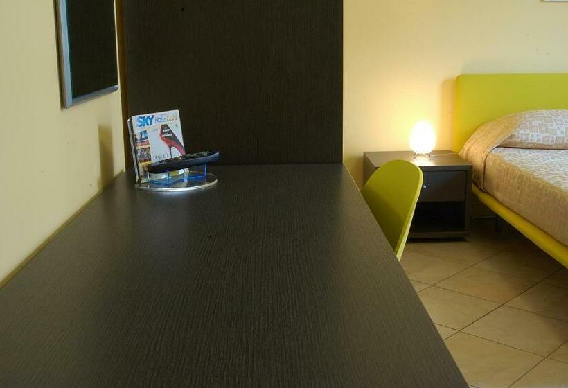 اتاق استاندارد سه نفره, Piano Verde Casa Vacanze