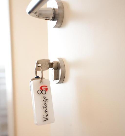 اتاق استاندارد چهار تخته, Cinquecento B&b