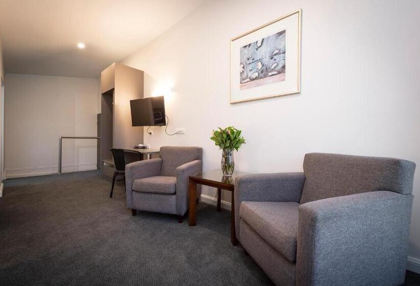 اتاق استاندارد با تخت بزرگ, Fern Bay Motel