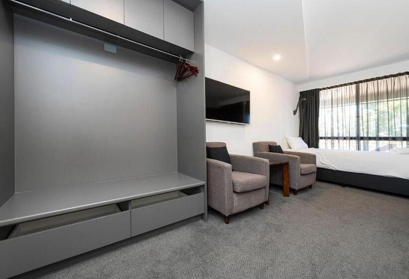 Premium Family Room, Fern Bay Motel