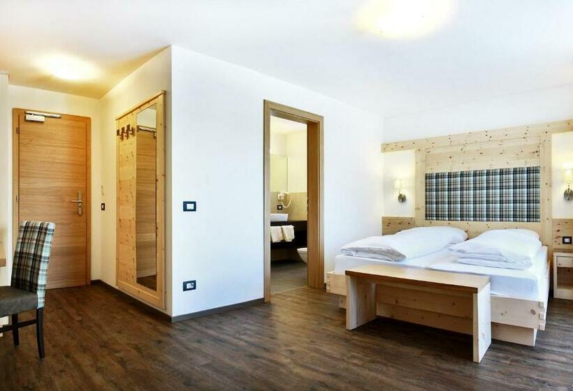 اتاق استاندارد با بالکن, B&b La Tranquillitè