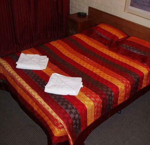 اتاق استاندارد, Mayfield Motel