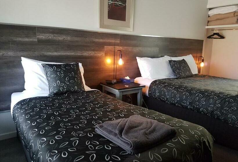 اتاق استاندارد, Motel24seven And Apartments
