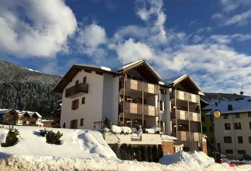 آپارتمان 3 خوابه, Residence Cima Tosa