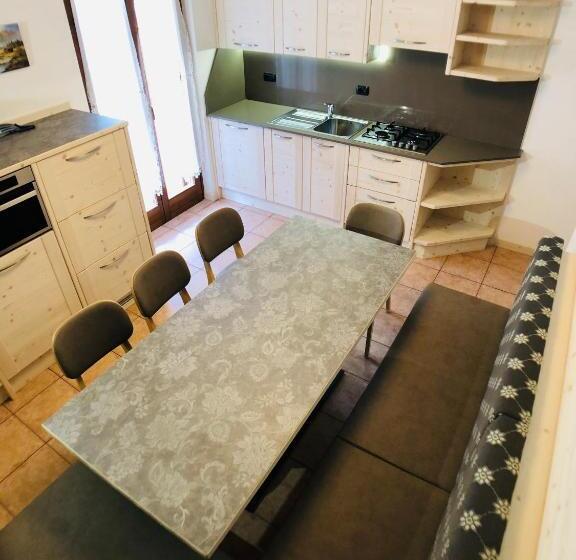 آپارتمان 3 خوابه, Residence Cima Tosa