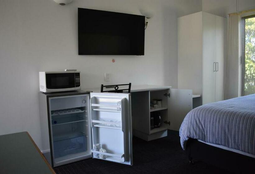 اتاق استاندارد, Riviana Motel
