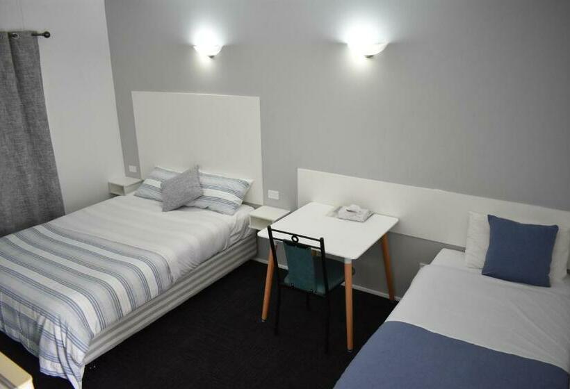 اتاق استاندارد, Riviana Motel