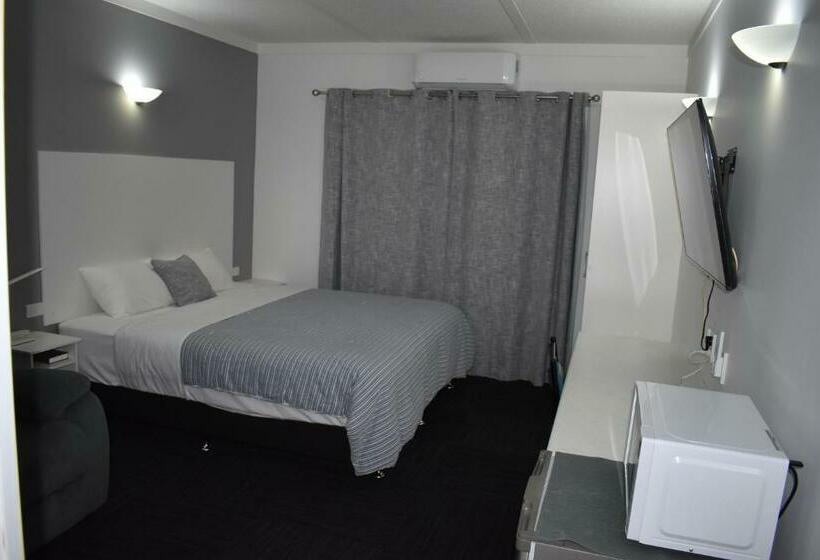 اتاق استاندارد با تخت بزرگ, Riviana Motel