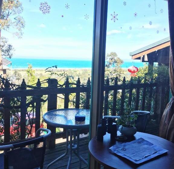 اتاق لوکس با چشم‌انداز دریا, The Goat And Goose Bed & Breakfast