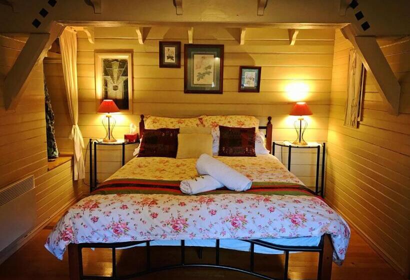 اتاق استاندارد با وان آب گرم, The Goat And Goose Bed & Breakfast