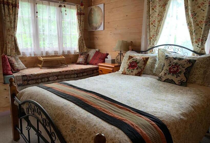 سوئیت 2 خوابه, The Goat And Goose Bed & Breakfast