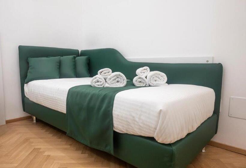 اتاق استاندارد سه نفره, B&b Emma