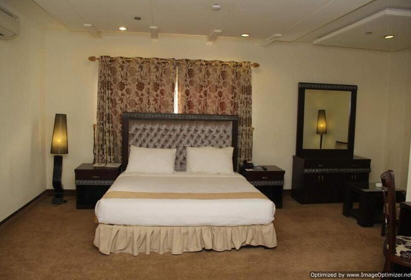 اتاق استاندارد با تخت بزرگ, Javson