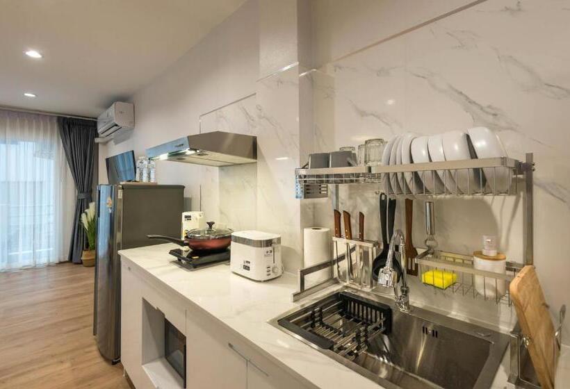 سوییت خانوادگی, Otter House Aonang Soi 13