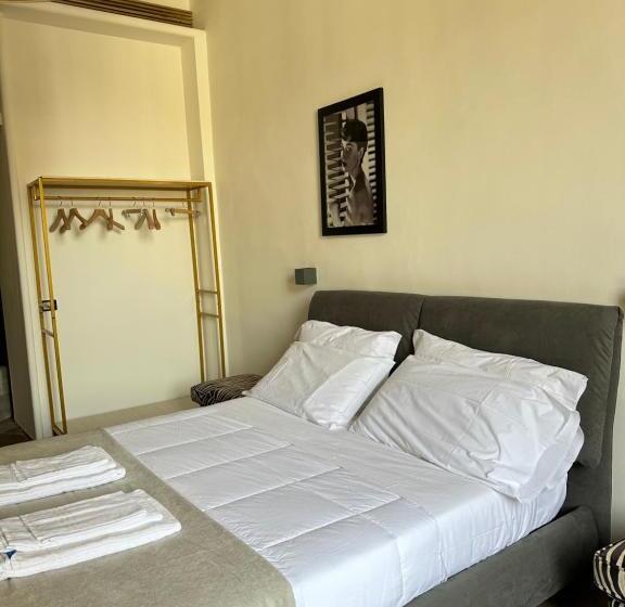 اتاق پریمیوم چهارنفره, Pb Suites