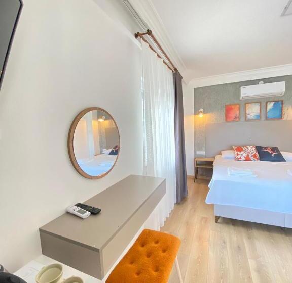 Triple Room Sea View, Mavi̇ Rota Buti̇k Otel