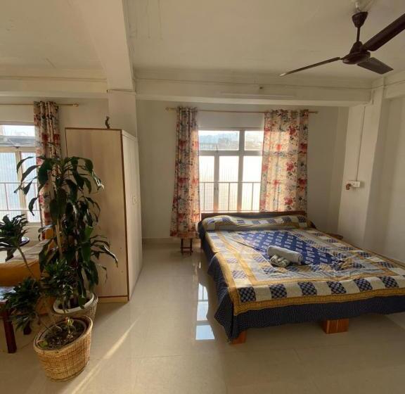 اتاق استاندارد, Aizawl Homestay