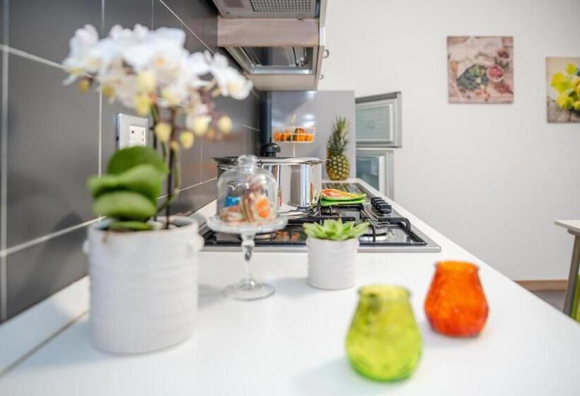 آپارتمان 1 خوابه با بالکن, Residence Twigha