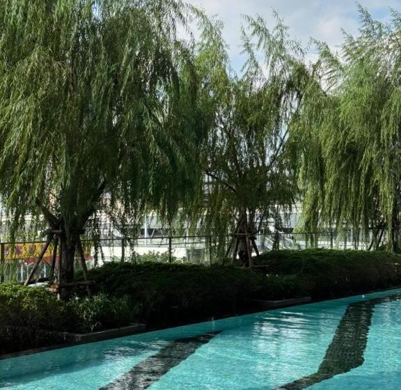 آپارتمان 2 خوابه, Nue Noble Chaengwattana