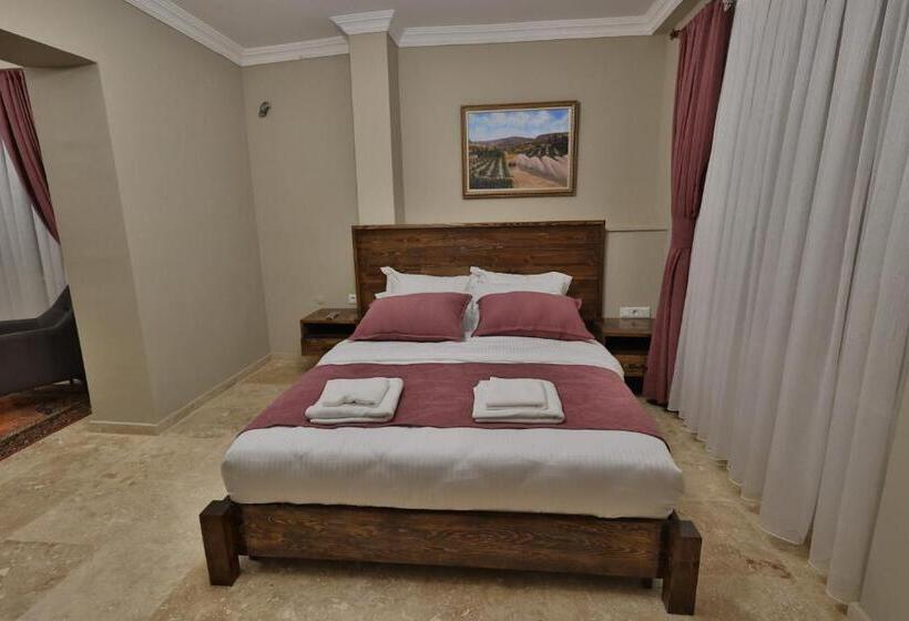 اتاق استاندارد با تخت بزرگ, Yellow Stone House