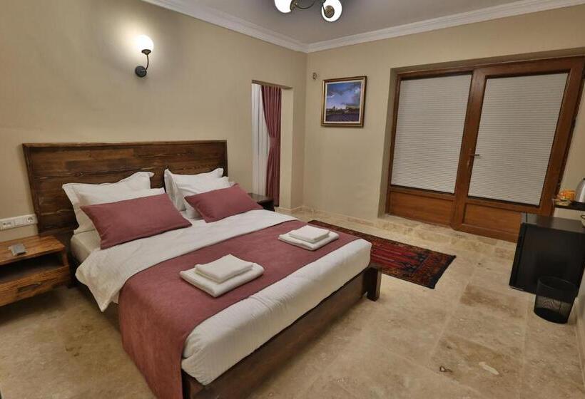 اتاق استاندارد با بالکن, Yellow Stone House