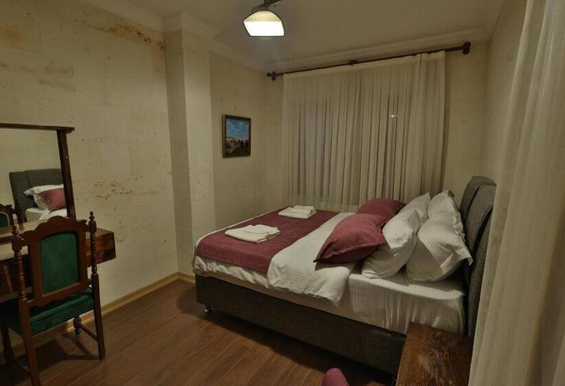 اتاق لوکس, Yellow Stone House