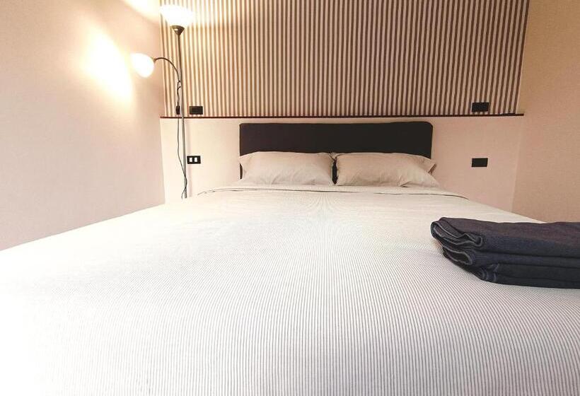 اتاق استاندارد با چشم‌انداز باغ, Hormduk Resort