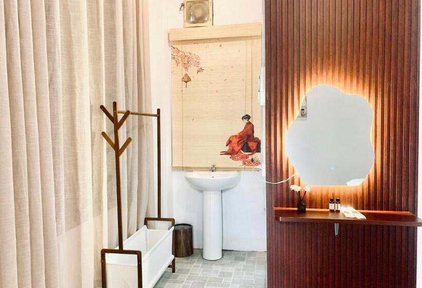 اتاق استاندارد, Vangvieng Pool House