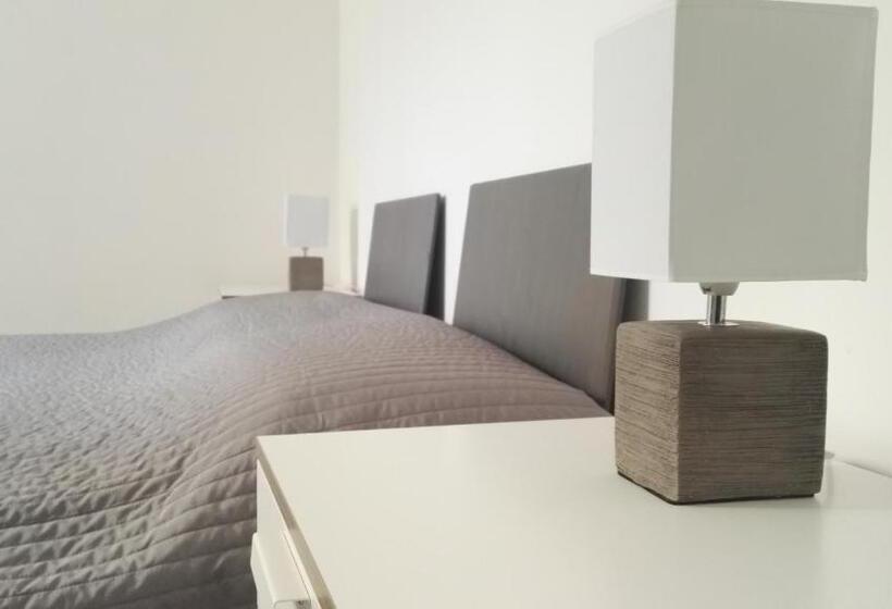 اتاق استاندارد, Visionarea Room