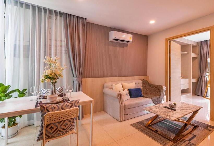 اتاق استاندارد, The Best Holiday Suite Room