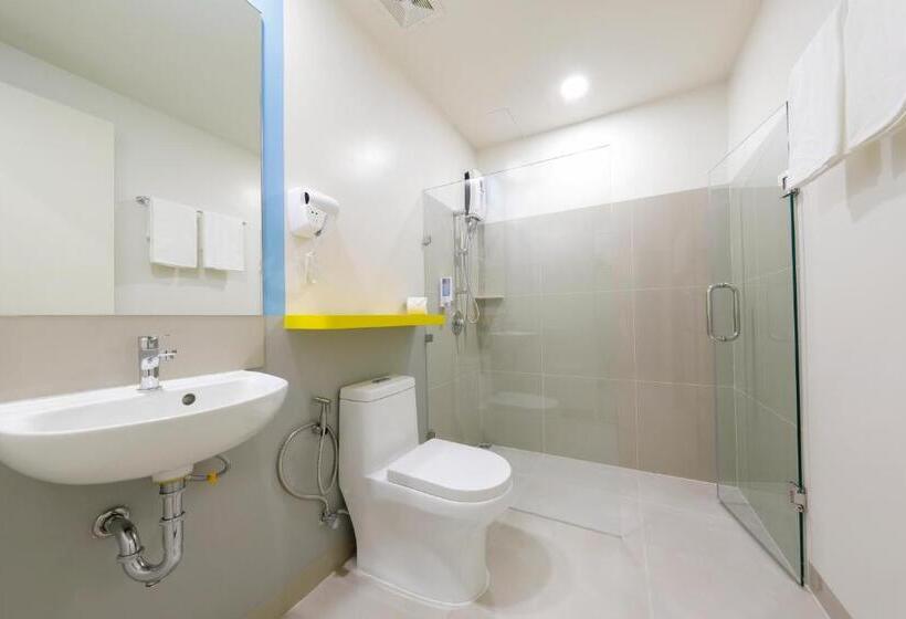 اتاق استاندارد سه نفره, Hop Inn Hotel North Edsa Quezon City