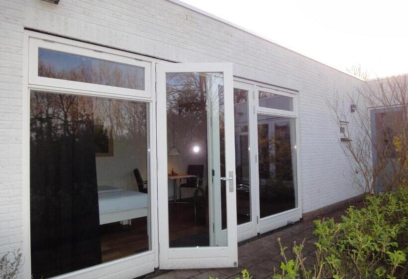 اتاق لوکس, B&b Kroontjesduin