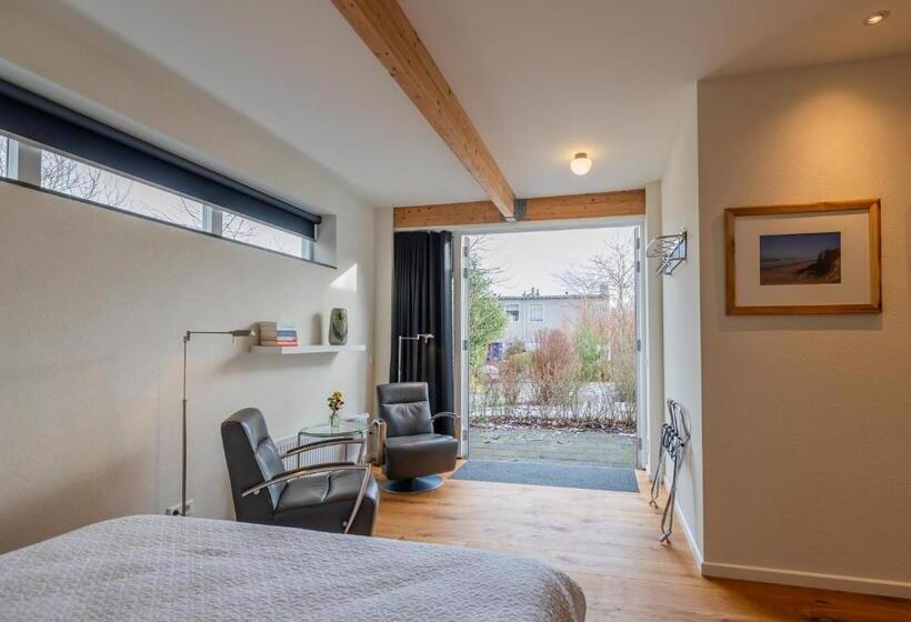 اتاق لوکس, B&b Kroontjesduin