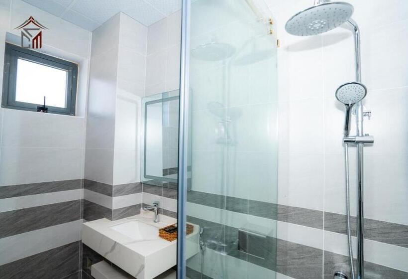 اتاق لوکس چهار تخته, Chuly Moon Motel
