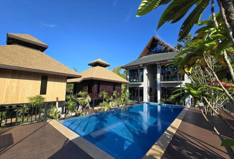 اتاق استاندارد با چشم‌انداز استخر, Baan Koh Kwang Pool Villa Krabi