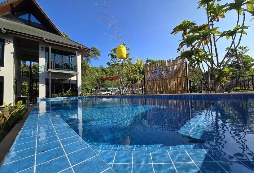 اتاق استاندارد با چشم‌انداز استخر, Baan Koh Kwang Pool Villa Krabi