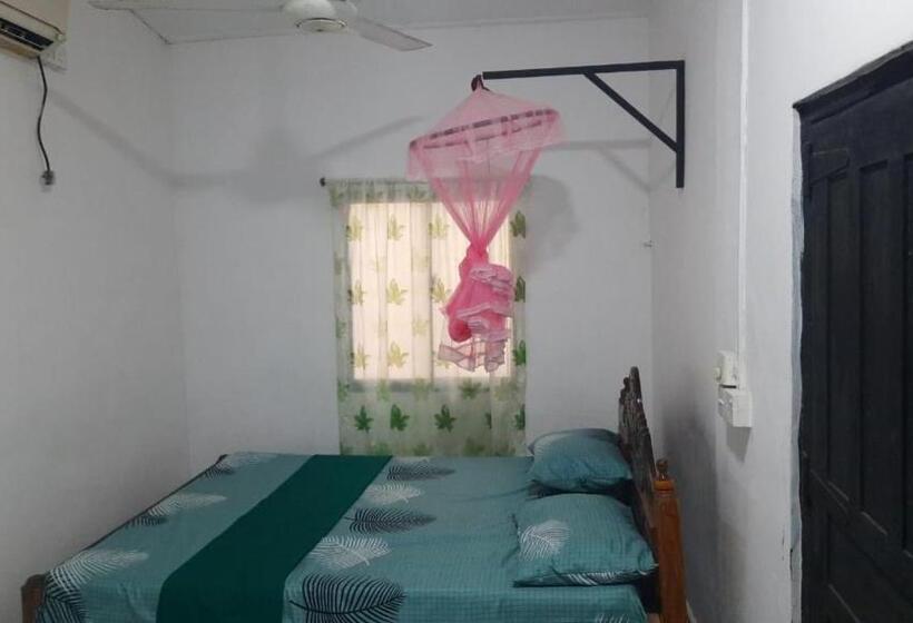 اتاق استاندارد, Kanthi Guest Inn